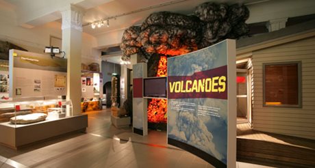 Auckland Museum volcanoes exhibit