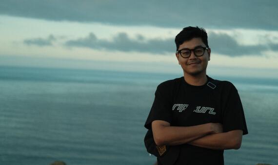 C79439A2 0865 4B99 A2C4 268C67DC42BF